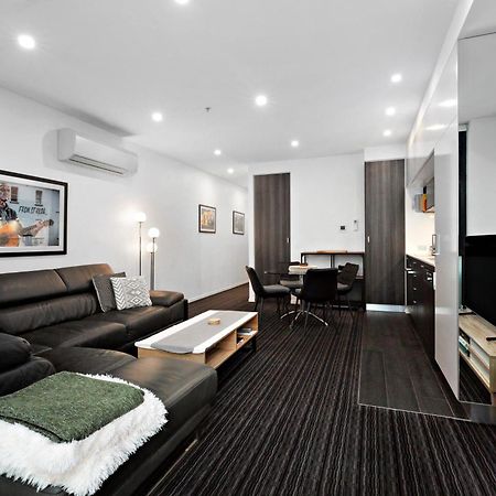 Modern Quiet 1 & 2 Bed Apt Opposite Albert Park Melbourne Esterno foto