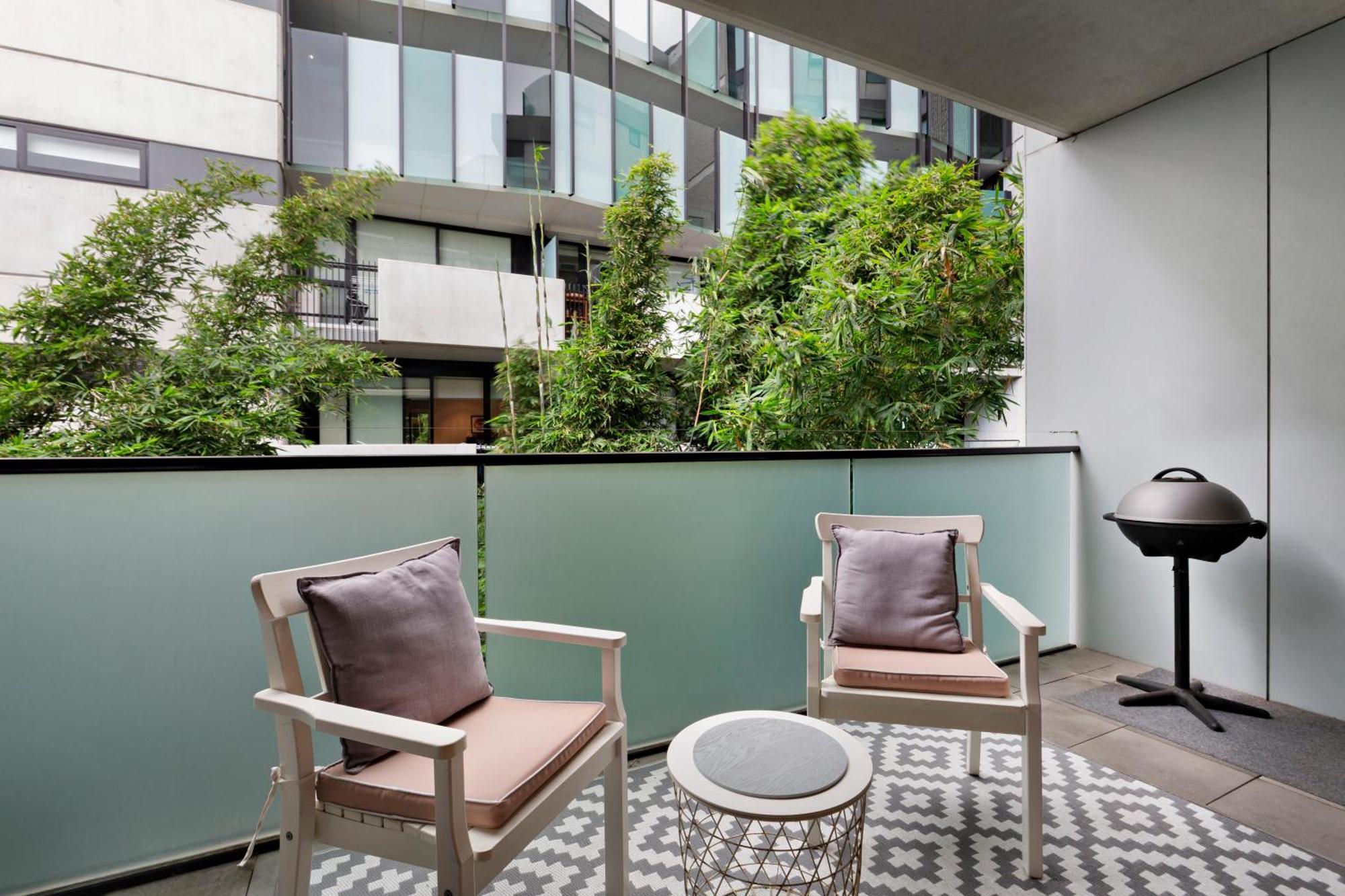 Modern Quiet 1 & 2 Bed Apt Opposite Albert Park Melbourne Esterno foto